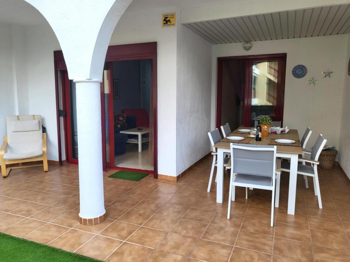 Oasis Palm Mar By Helloapartments Exterior foto