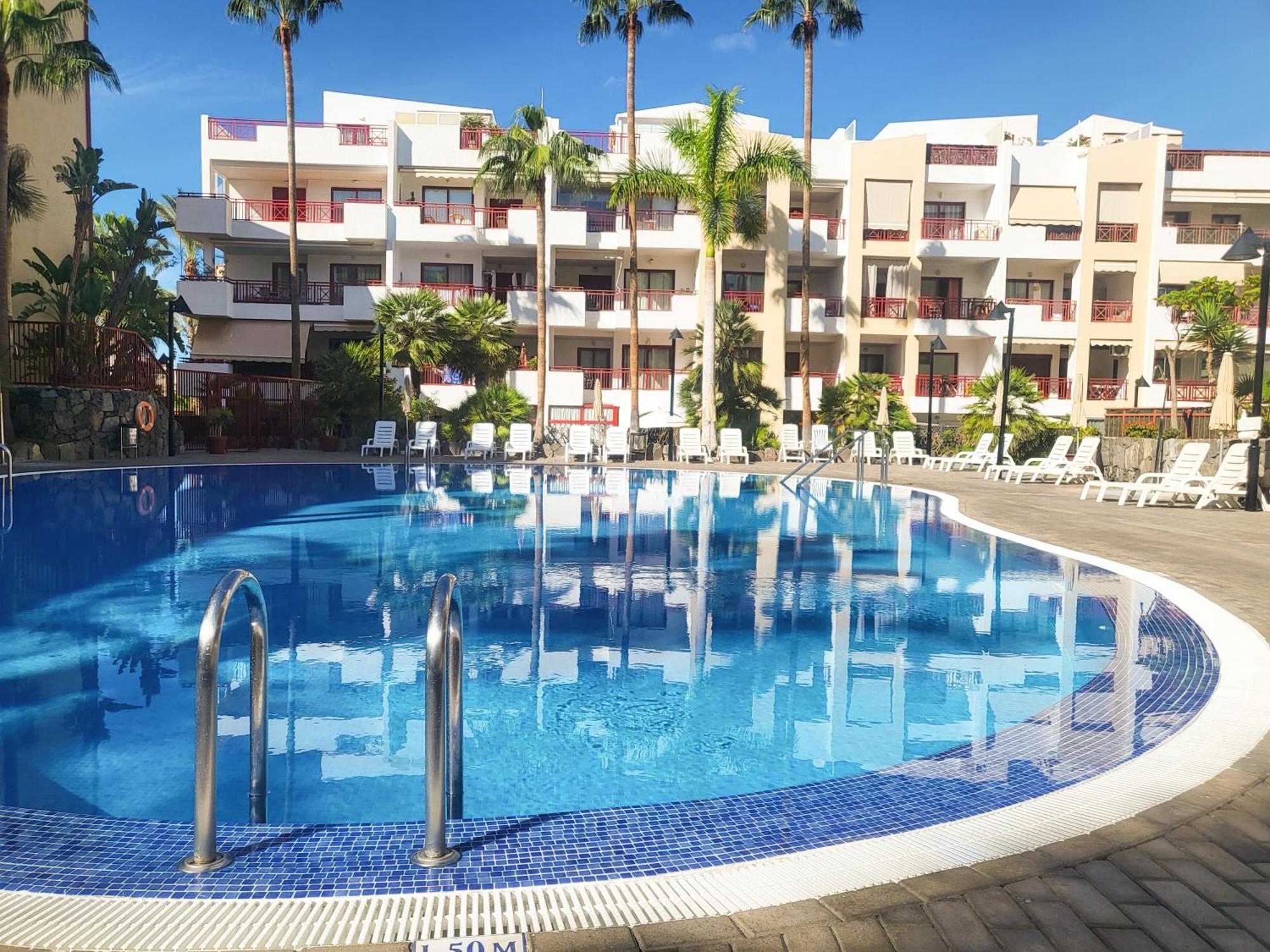 Oasis Palm Mar By Helloapartments Exterior foto